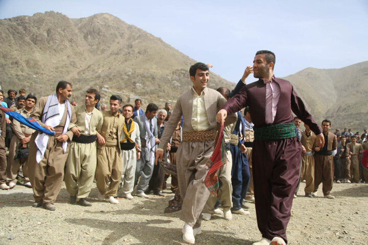 نوروز کردستان، سنتهایی آمیخته با رنگ و شادی