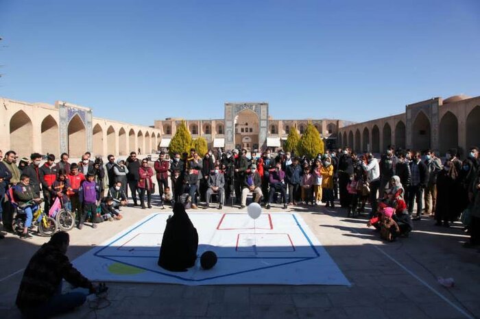 خاطرهسازی با سردار دلها و تقابل گرمای تئاتر با سرمای کویر