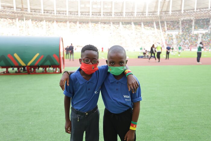 سمفونی فقر، امید، رنگ و عشق به رهبری "فوتبال" در قلب آفریقا؛ میخواهم زنده بمانم