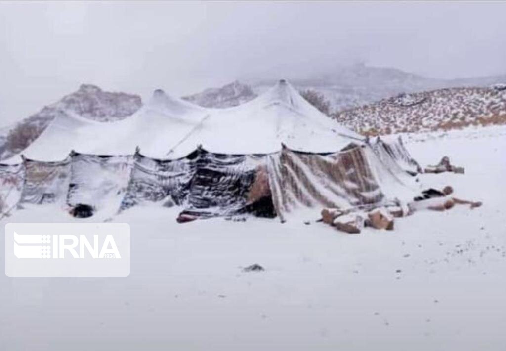 سرما و بی نفتی، قبوض نجومی برق و تهدید کرونا در خاش 4