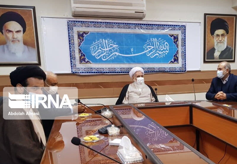 دیدار وزیر کشور با امام جمعه کرمانشاه