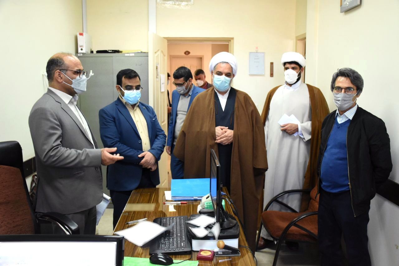 مردم مراقب پیامکهای جعلی به نام دستگاه قضایی باشند مردم مراقب پیامکهای جعلی به نام دستگاه قضایی باشند