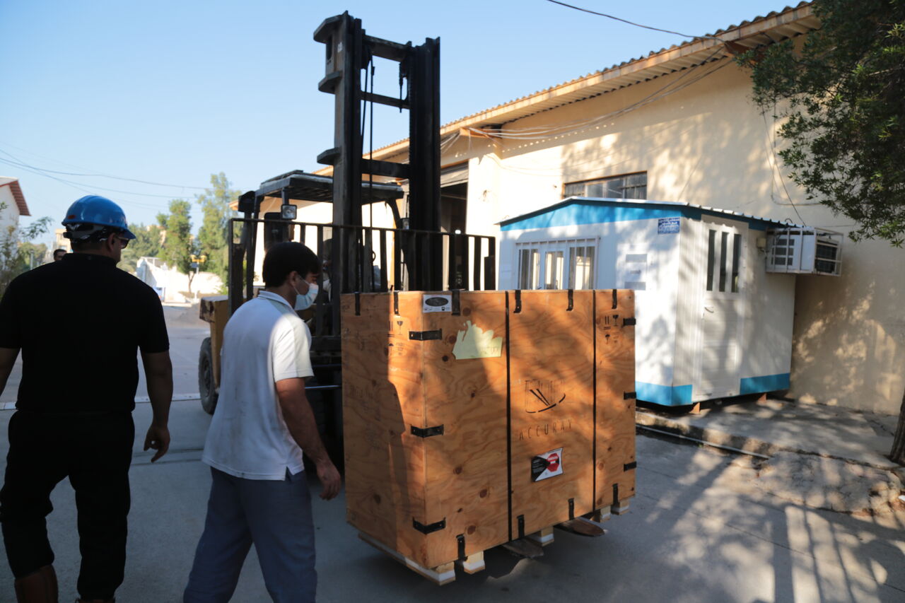 دستگاه شتاب دهنده درمان سرطان به دانشگاه علوم پزشکی بوشهر تحویل شد دستگاه شتاب دهنده درمان سرطان به دانشگاه علوم پزشکی بوشهر تحویل شد