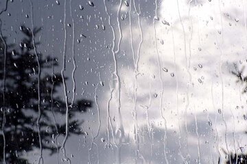 بارش پراکنده باران شمال استان همدان را فرا می‌گیرد