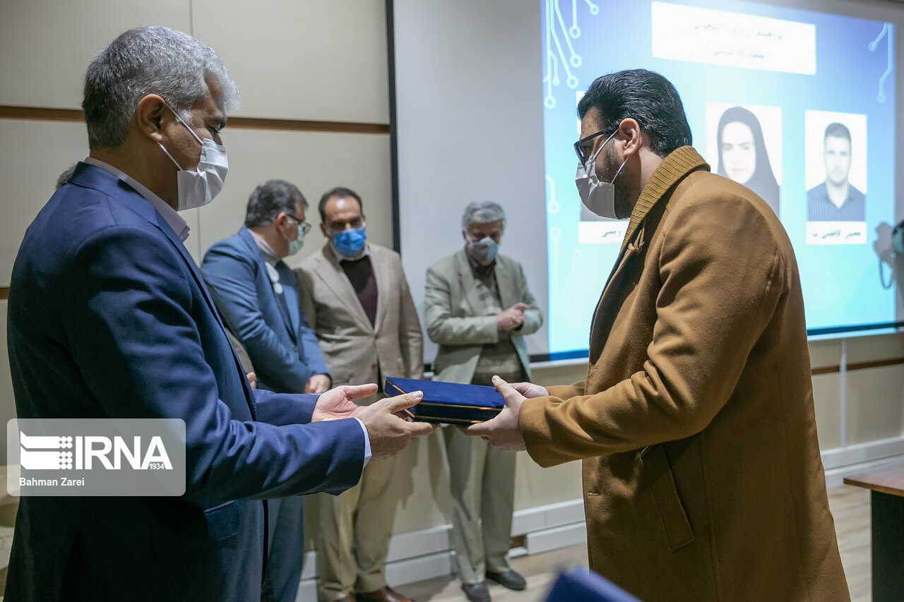 پژوهشگران برتر علوم پزشکی کرمانشاه تجلیل شدند