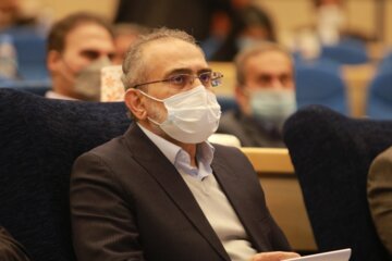 نشست معاون پارلمانی رییس جمهور با اعضای کانون دانشگاهیان استان همدان 13