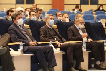 نشست معاون پارلمانی رییس جمهور با اعضای کانون دانشگاهیان استان همدان 18