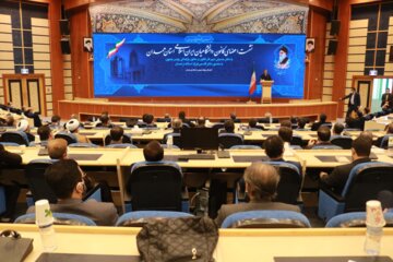 نشست معاون پارلمانی رییس جمهور با اعضای کانون دانشگاهیان استان همدان 24