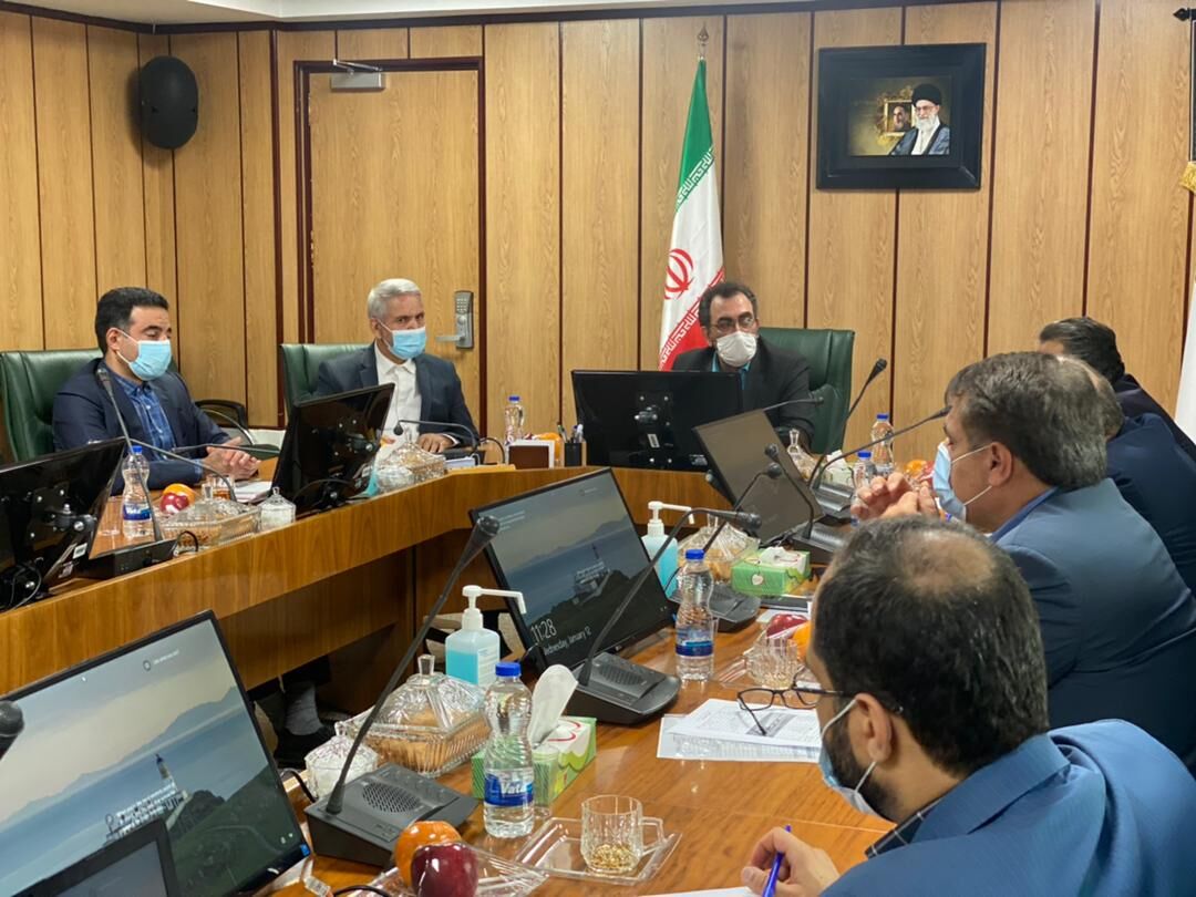 مشکلات بیمارستان خمین با حضور نمایندگان وزارت راه و بهداشت بررسی می‌شود