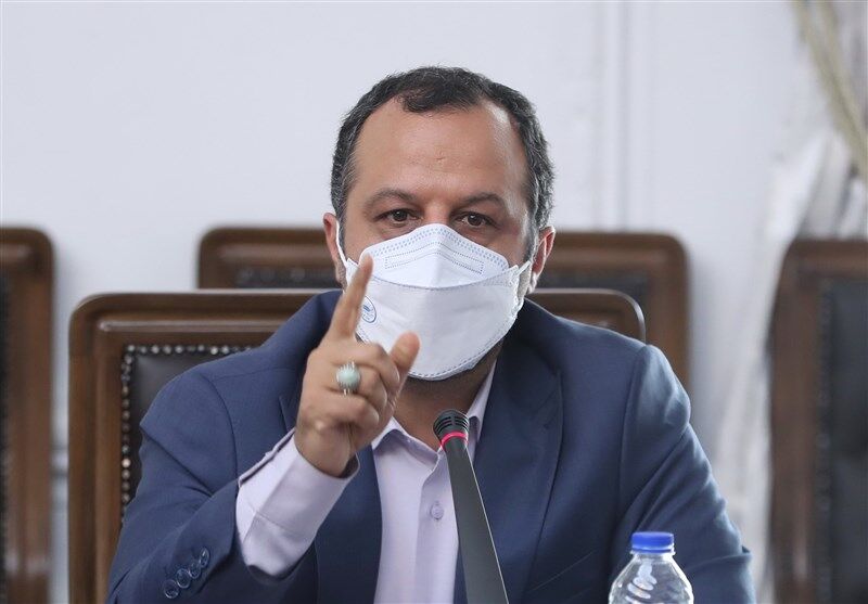 وزیر اقتصاد و دارایی: شهرستان بندرلنگه نیاز به بندرگاه جدید دارد