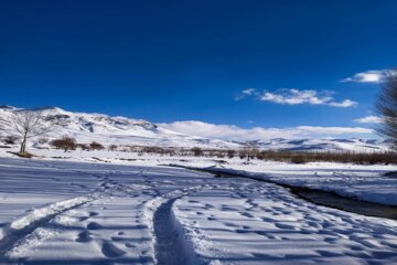 بارش برف در روستاهای تکاب