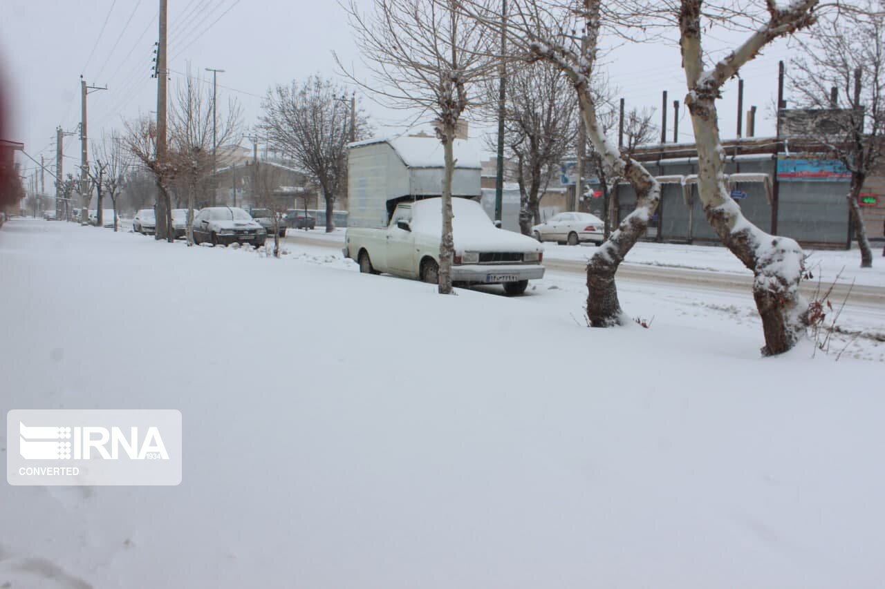 برفروبی معابر اردبیل در سریعترین زمان ممکن صورت گیرد