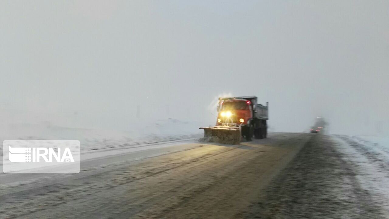 مدیر کل راهداری فارس: تمام محورهای استان به رغم بارشها باز است مدیر کل راهداری فارس: تمام محورهای استان به رغم بارشها باز است