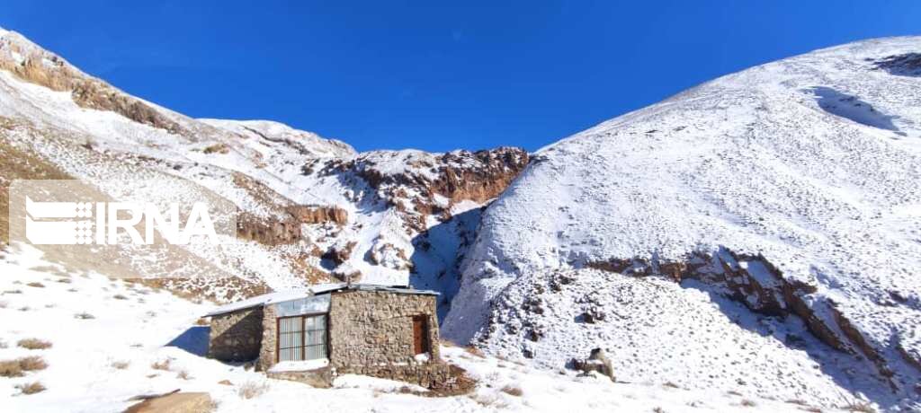 سرما و بی نفتی، قبوض نجومی برق و تهدید کرونا در خاش