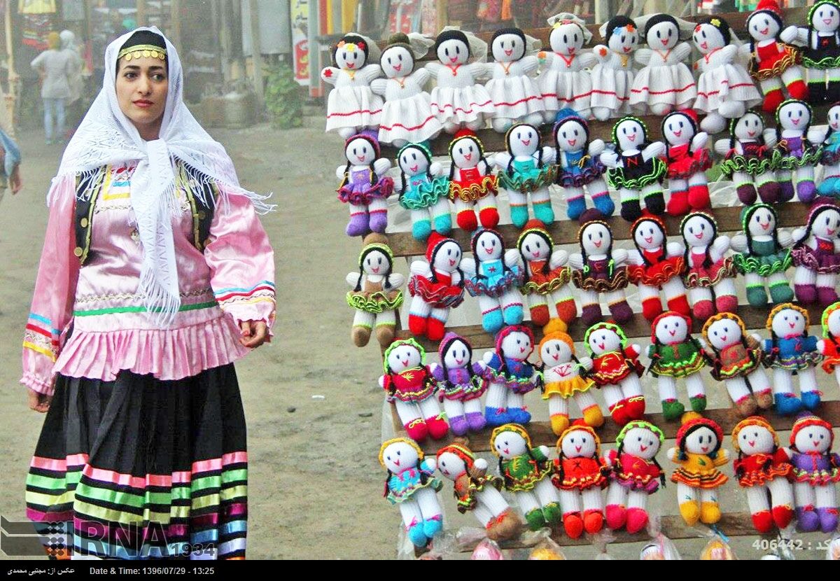 تولیدکنندگان محصولات فرهنگی بومی گیلان از جشنواره فیروزه بازنمانند