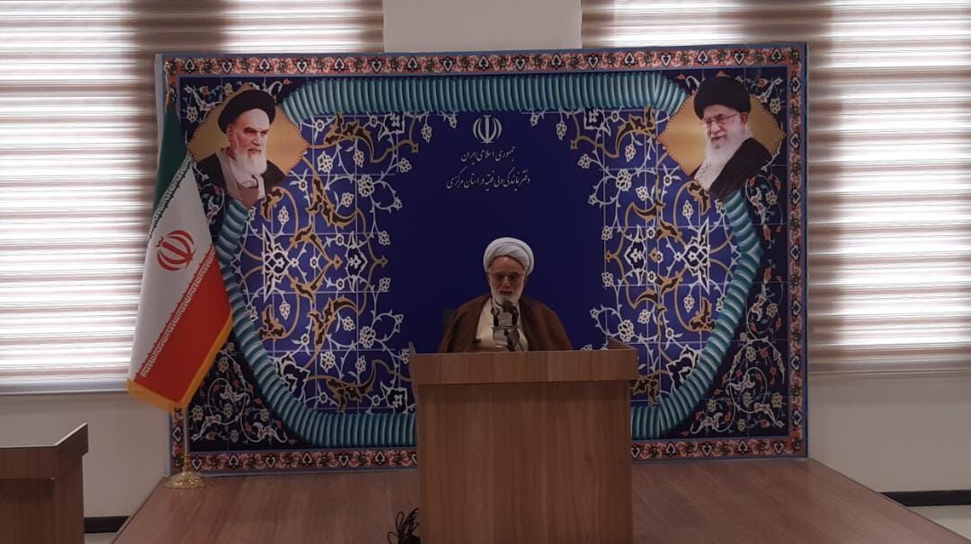 امام جمعه اراک: تبلیغات دشمنان در برنامه‌های دهه فجر حکیمانه خنثی شود