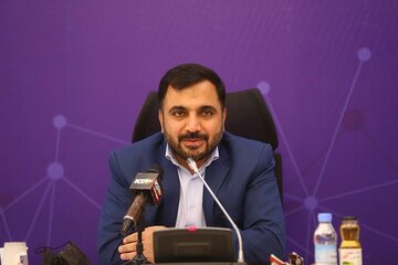 وزیر ارتباطات: سرعت اینترنت ایران ۱۰۰ پله بالاتر از افغانستان است