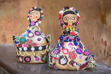 Marionnettes de l’Ouest d’Ispahan, conteurs d'histoires d'hier et ambassadrices d'aujourd'hui
