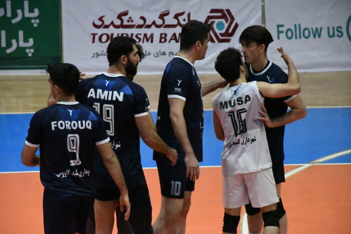 خیز تیمهای شهرداری گنبد و پاس گرگان برای فرار از بحران و منطقه سقوط