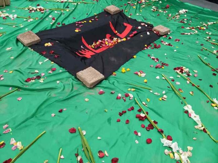 بمیها در استقبال از شهید جاویدالاثر سنگ تمام گذاشتند