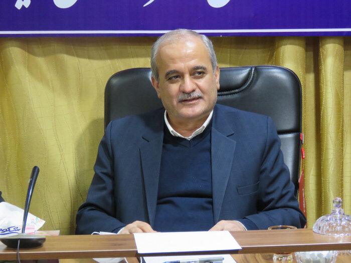 ۲ روی سکه برف در مهاباد