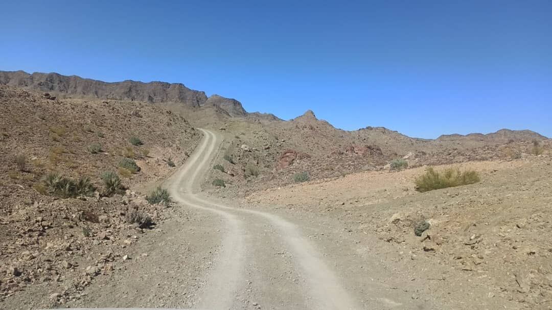 پنج هزار کیلومتر راه خاکی جنوب سیستان و بلوچستان نیازمند آسفالت است