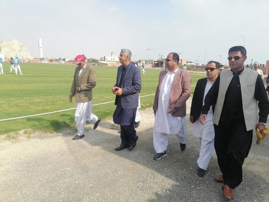 تیم کریکت منطقه آزاد چابهار در رقابت چهار جانبه گوادر پاکستان شرکت کرد