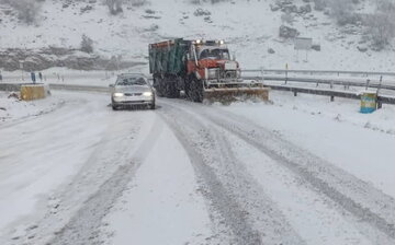 ۲۴۸۰ کیلومتر برف‌روبی در آذربایجان‌غربی/همه محورهای اصلی باز است