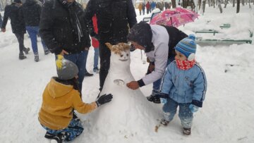 جشنواره آدم برفی در سقز