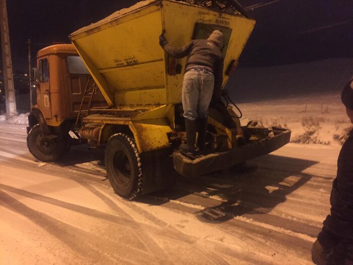 شهردار هشترود مشارکت شهروندان در برفروبی معابر را خواستار شد