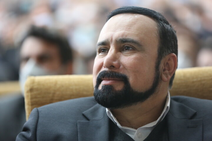 شهرداران به مساله آسیبهای اجتماعی و حاشیهنشینی توجه جدی داشته باشند