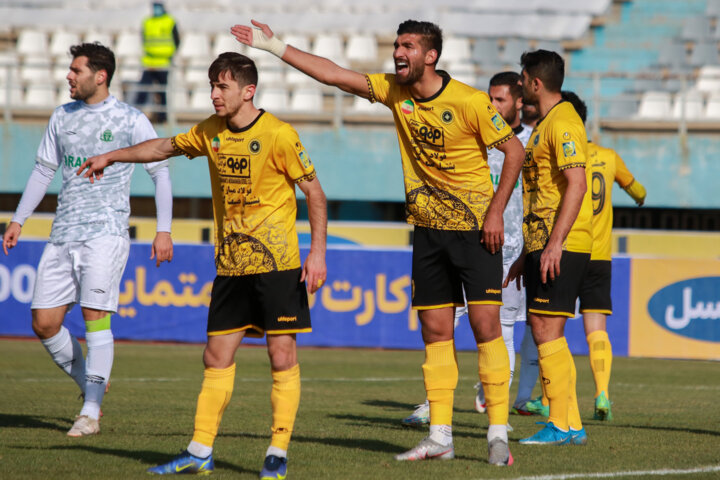 طلسم ربیعی مقابل Big۳ شکست/ کرمان، میهماننواز خوبی برای سپاهان نیست