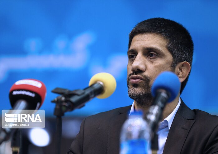 قدرتنمایی در فولادشهر/ کرونا استقلال و پیکان را تعطیل کرد