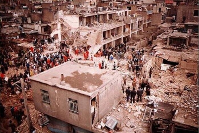 بمباران ۲۸ دیماه سنندج و حکایت خانواده شهید شاهجانی