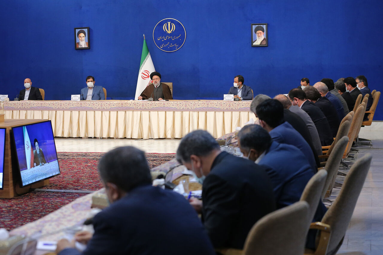 ایرنا - نشست رئیس جمهور با مدیران عامل بانکها