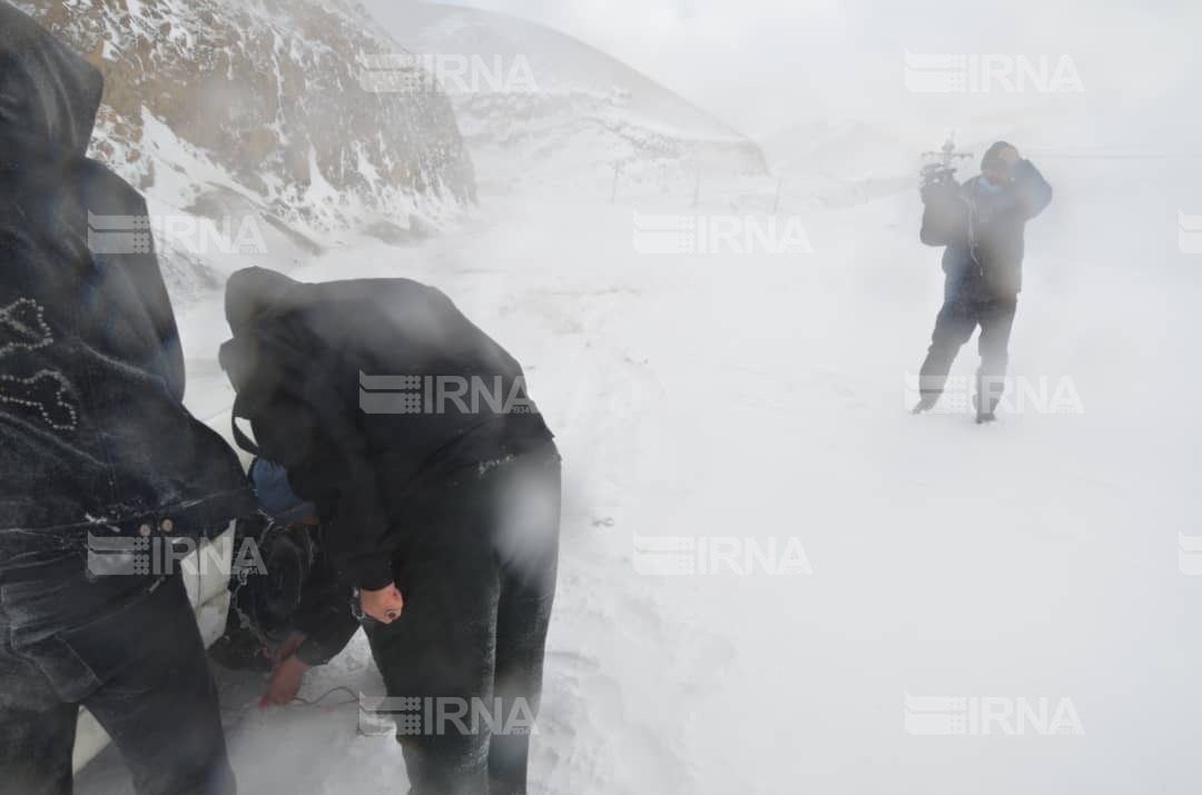 توفان برف بر مشکلات جوی اردبیل افزود توفان برف بر مشکلات جوی اردبیل افزود