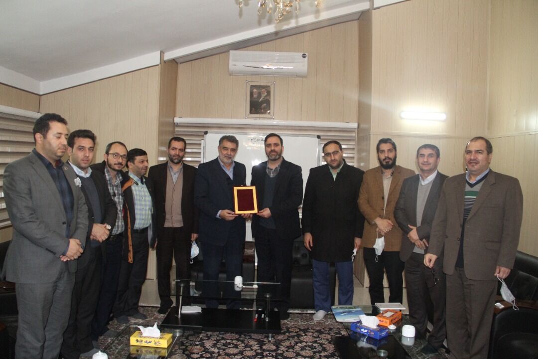 شهردار: تفاهم نامه سرمایهگذاری طرح ملی «بازیافت هواپیماهای کشور» در همدان منعقد شد