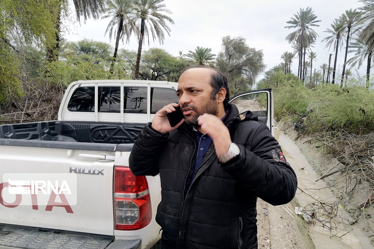 فرماندار میناب: سیلاب قابل توجهی به سمت سد استقلال درحال حرکت است فرماندار میناب: سیلاب قابل توجهی به سمت سد استقلال درحال حرکت است