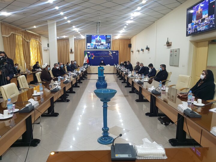 استاندار همدان به عنوان رییس شورای آموزش و پرورش برتر کشور تجلیل شد