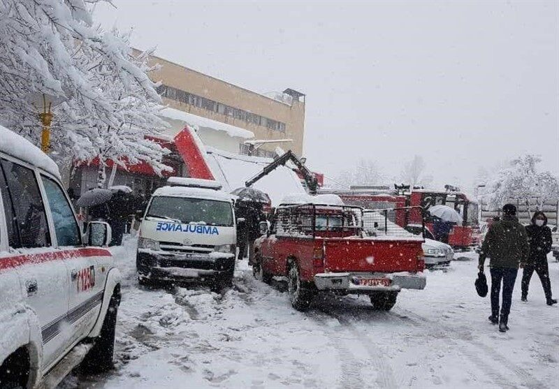 پرونده قضایی برای حادثه ریزش سایبان بیمارستان بعثت سنندج تشکیل شد