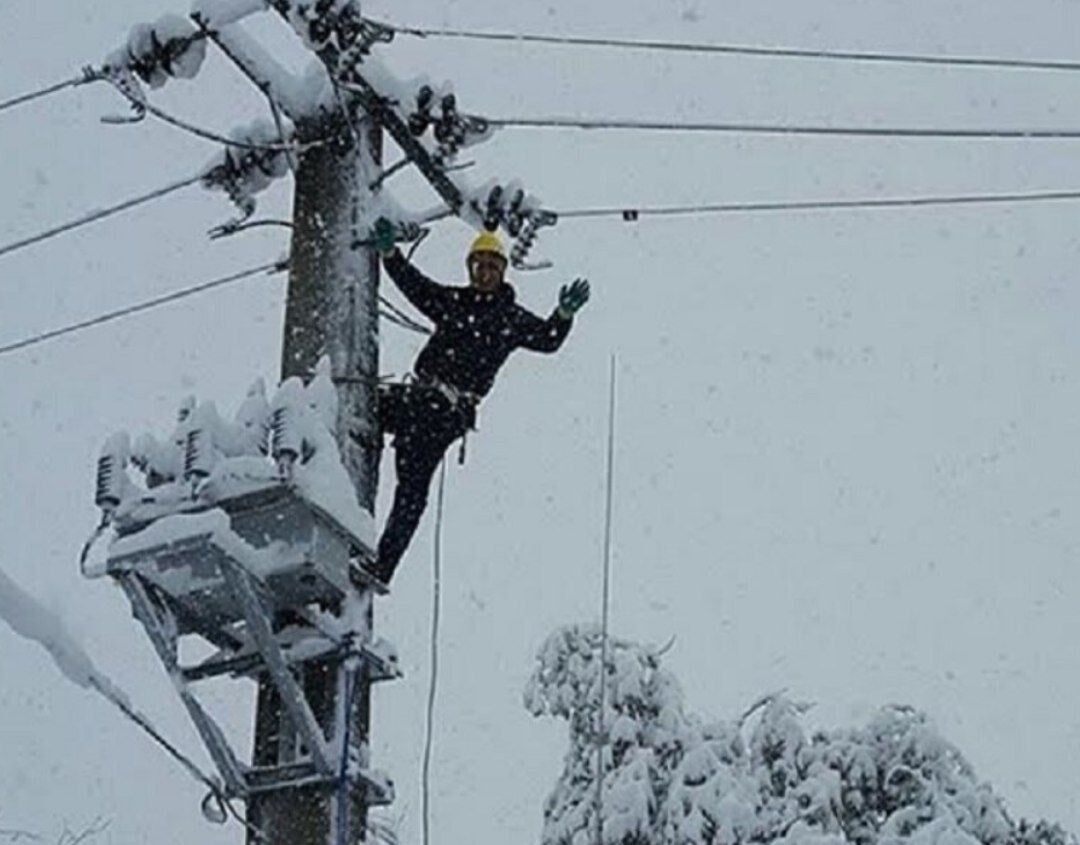برق هفت روستای کردستان همچنان قطع است برق هفت روستای کردستان همچنان قطع است
