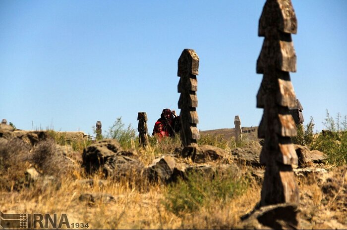 شمالی خراسان کے قبرستان میں خصوصی قبریں پر ایک جھلک