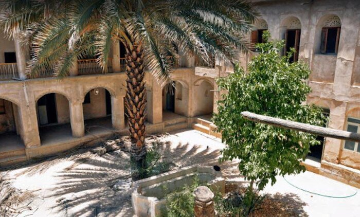 بارشهای سیل آسا به ۲ اثر تاریخی گراش فارس زیان رساند