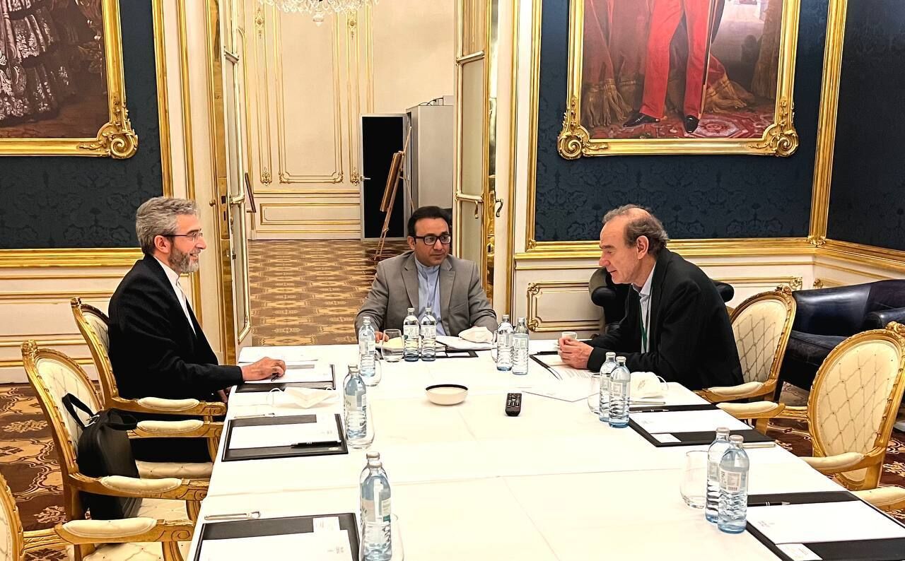 Mora meets Iran’s top negotiator after return from Moscow