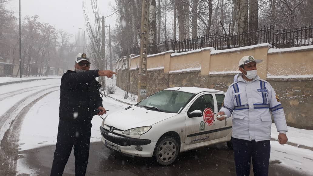 جاده گنجنامه همدان به علت لغزندگی مسدود شد