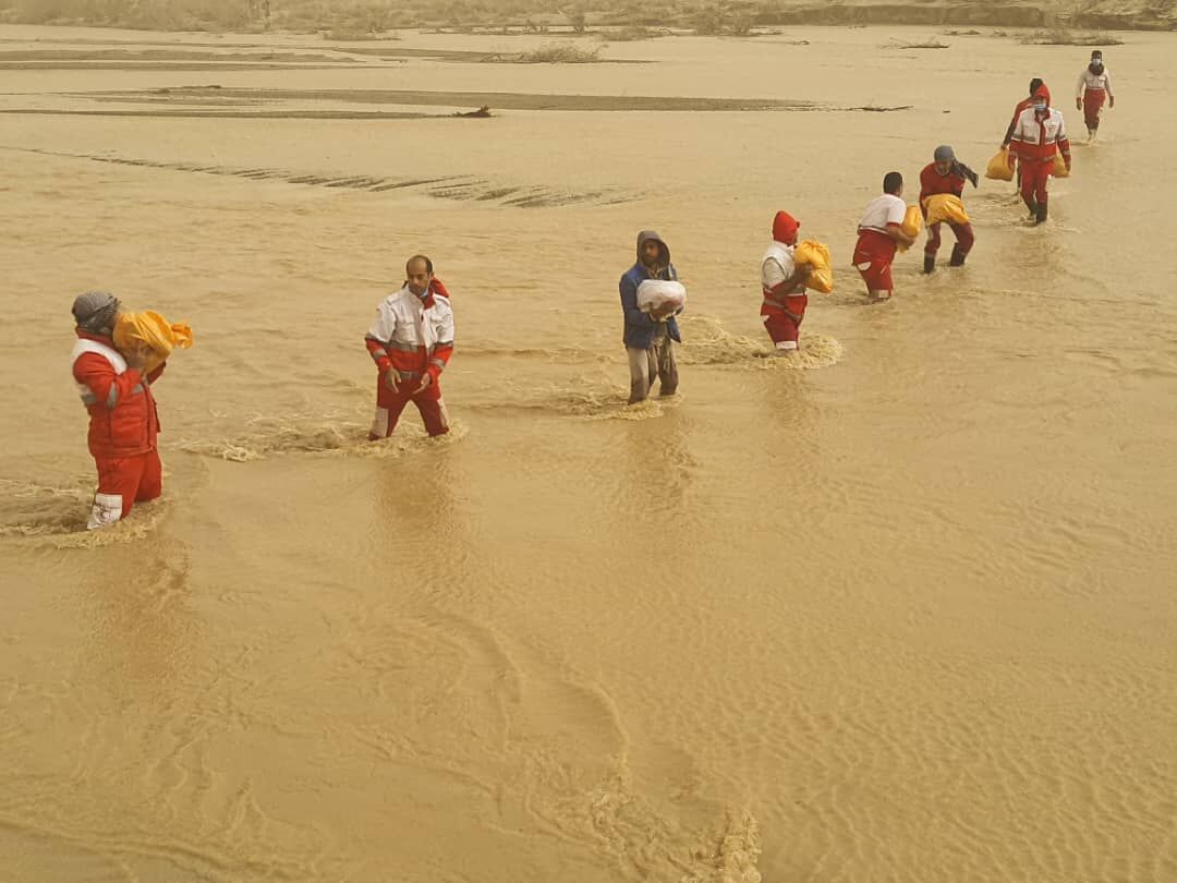افزون بر ۳۳ هزار آسیب دیده سیلاب سیستان و بلوچستان امدادرسانی شدند