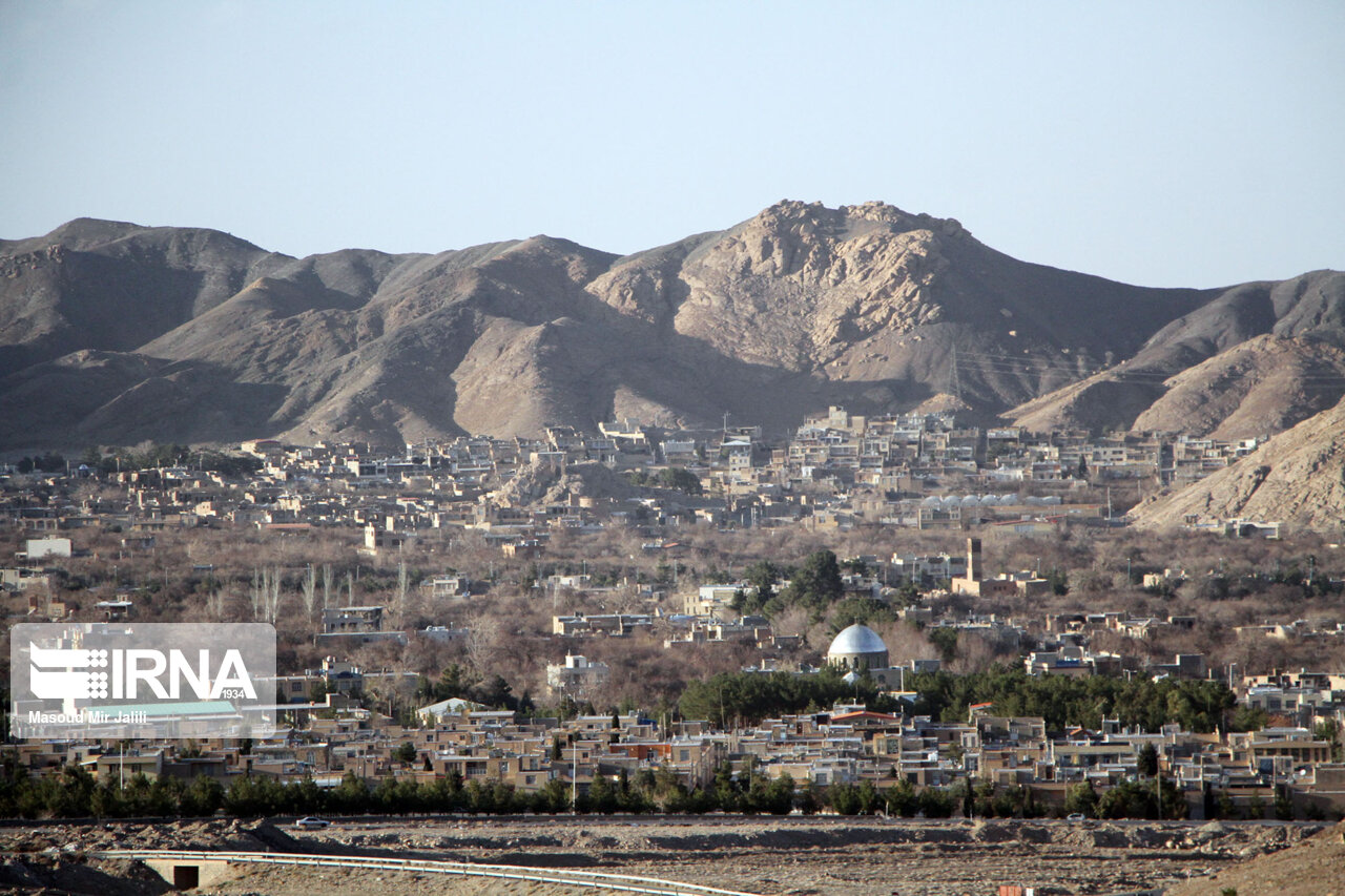 تصویب ۶۵ مصوبه با اعتبار ۲۵۰ میلیارد تومان در شهرستان تفت - ایرنا