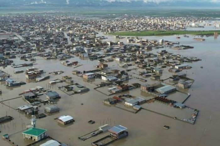 بندرترکمن در محاصره آب و فاضلاب، شانه به شانه با "ونیز"