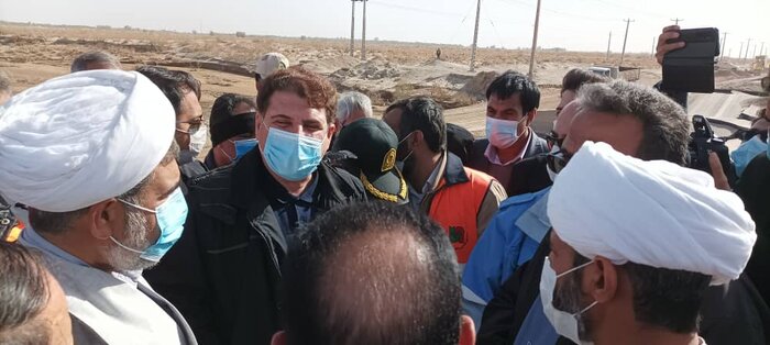 استاندار از جنوب به شرق کرمان رفت/ تاکید بر تسریع در ترمیم پل محور ریگان- ایرانشهر