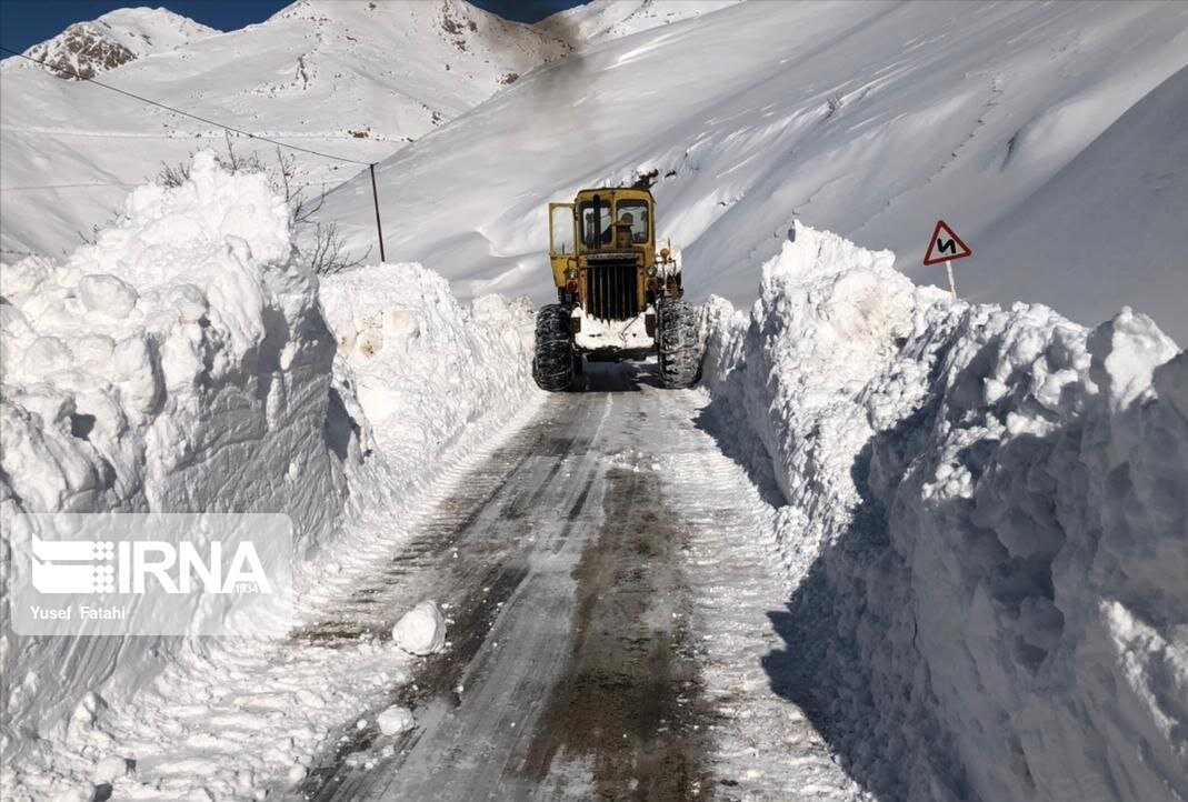 راه ارتباطی بیش از یکهزار و ۲۴۰ روستای برفگیر لرستان بازگشایی شد
